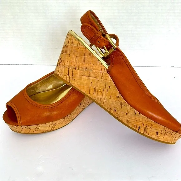 Michael Kors Wedges: S-8 - Picture 5 of 9
